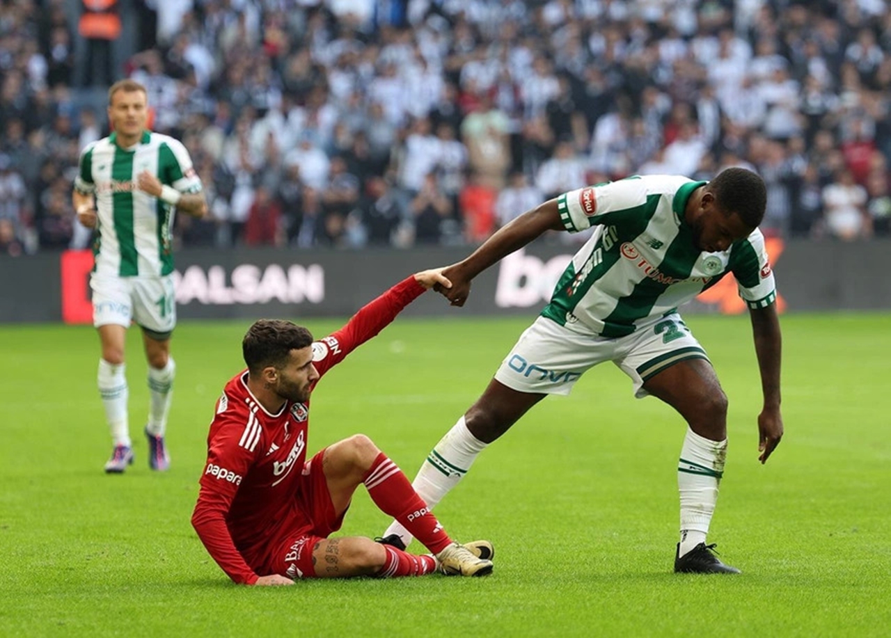 Beşiktaş derbi öncesi moral depoladı: Konyaspor'u 2-0 geçti