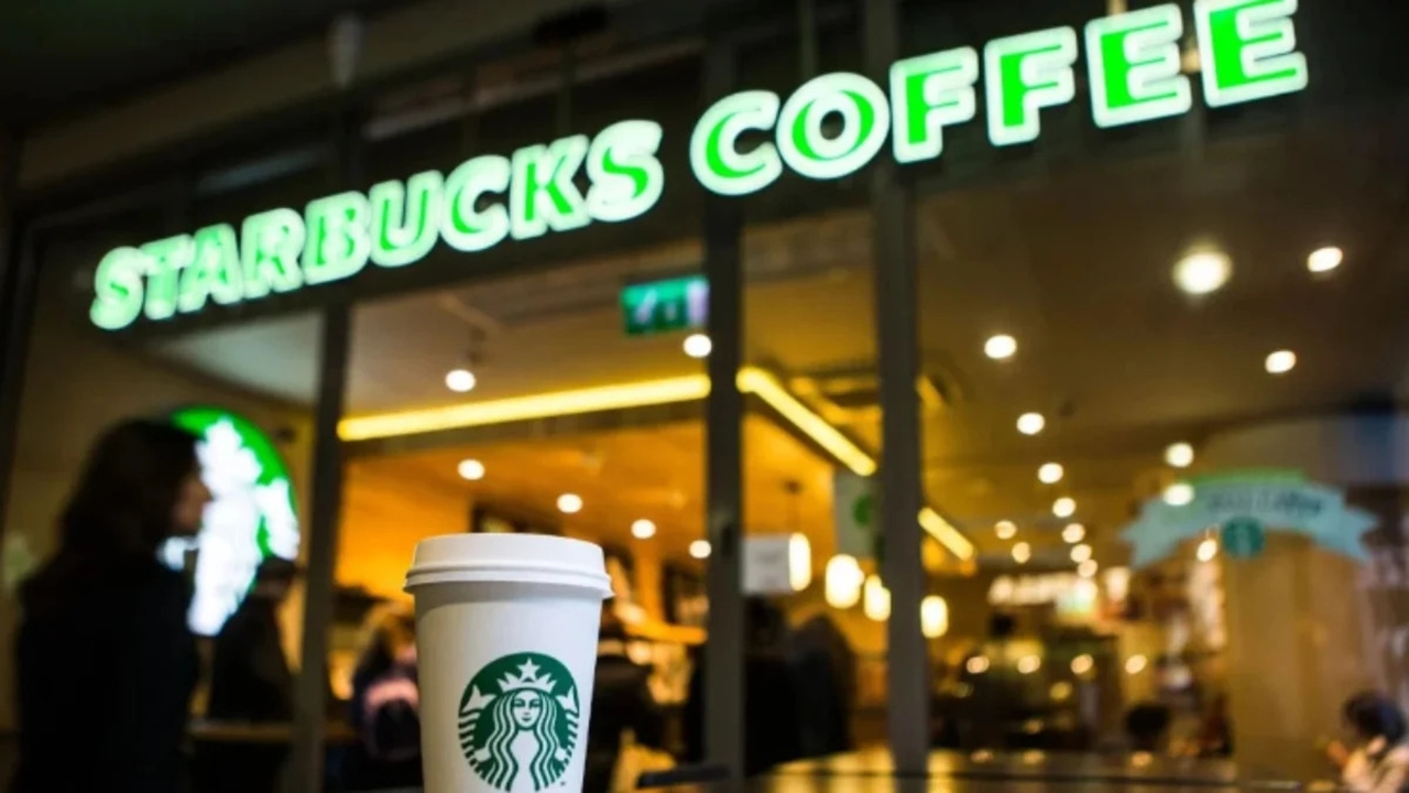Starbucks'ta Şok düşüş: Satışlar %7 geriledi, Boykot alarmı