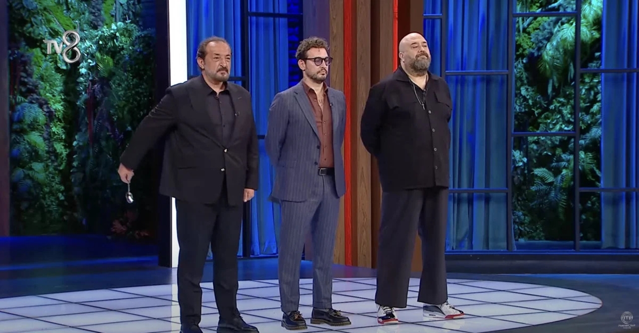 MasterChef’te Ezgi damgası: Mehmet Şef'ten Kaşık ödülü