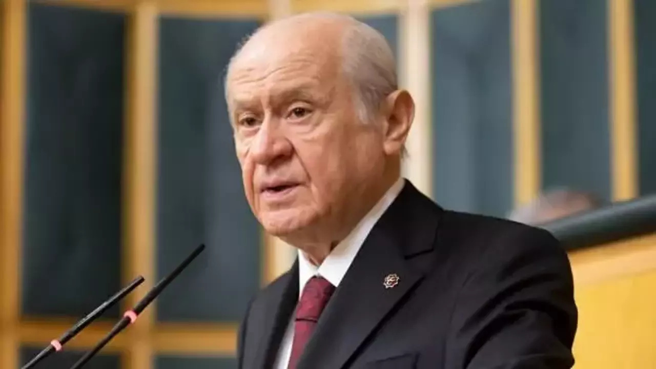 MHP'de Siyasi sarsıntı: Bahçeli'nin Öcalan çağrısı gündemi sarstı