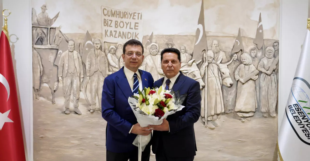 Esenyurt Belediye Başkanı Ahmet Özer, Terör soruşturmasında gözaltında