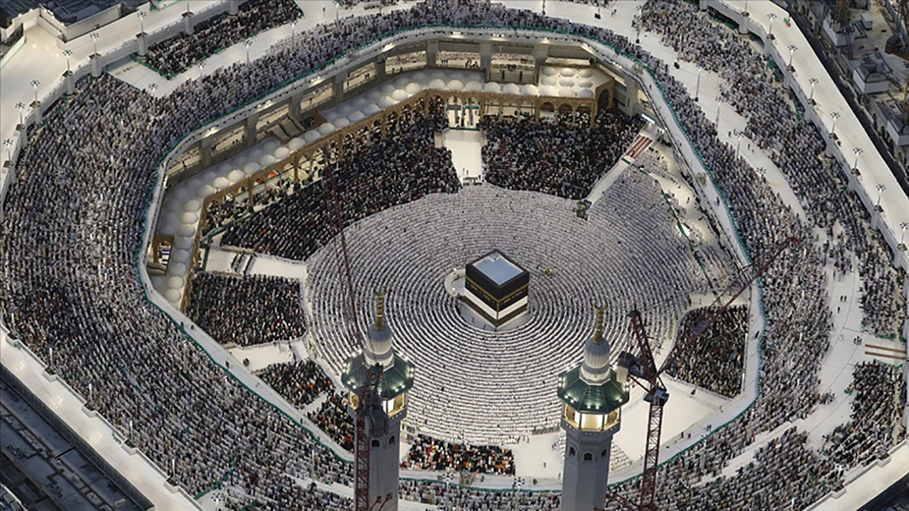 Milyonların beklediği Hac kurasında heyecan dorukta