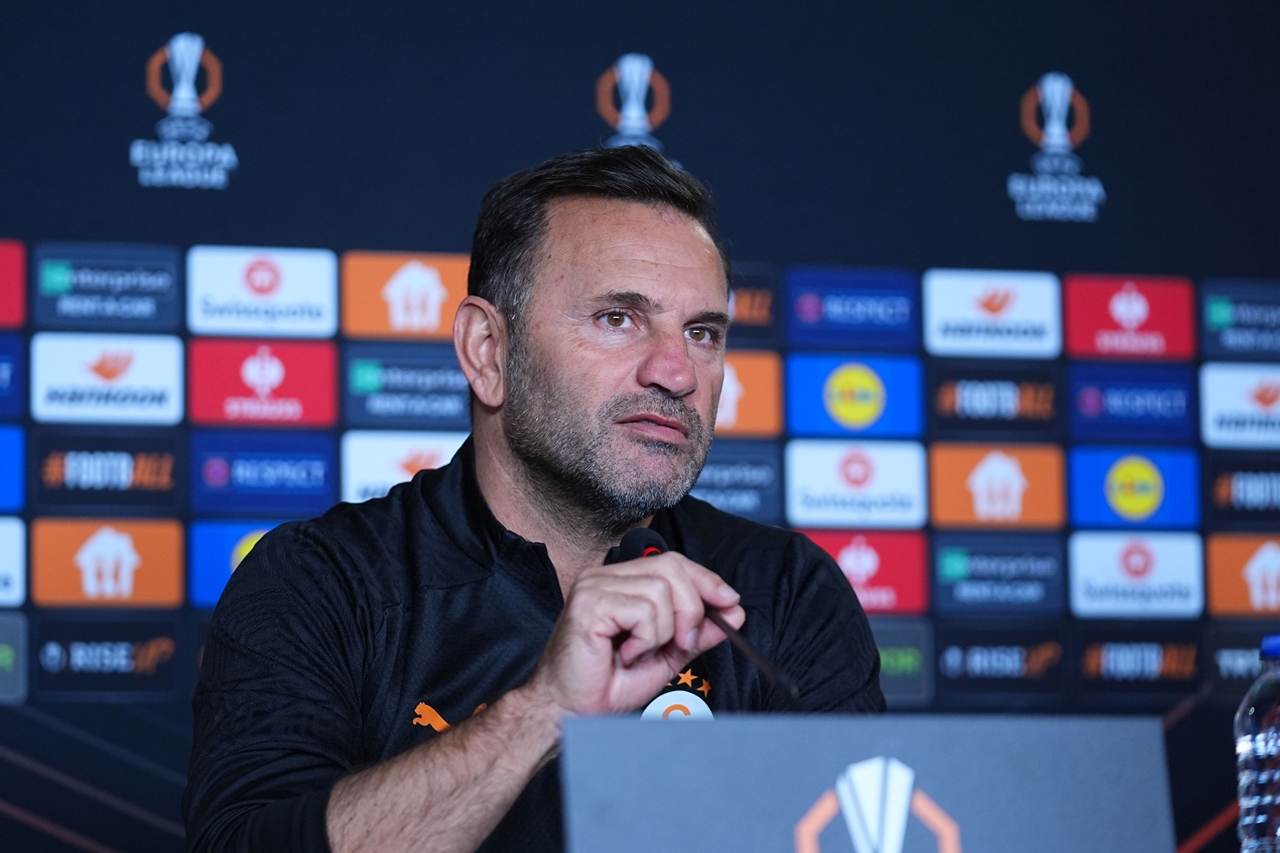 Okan Buruk: Tottenham'ı Yenerek rekor kıracağım