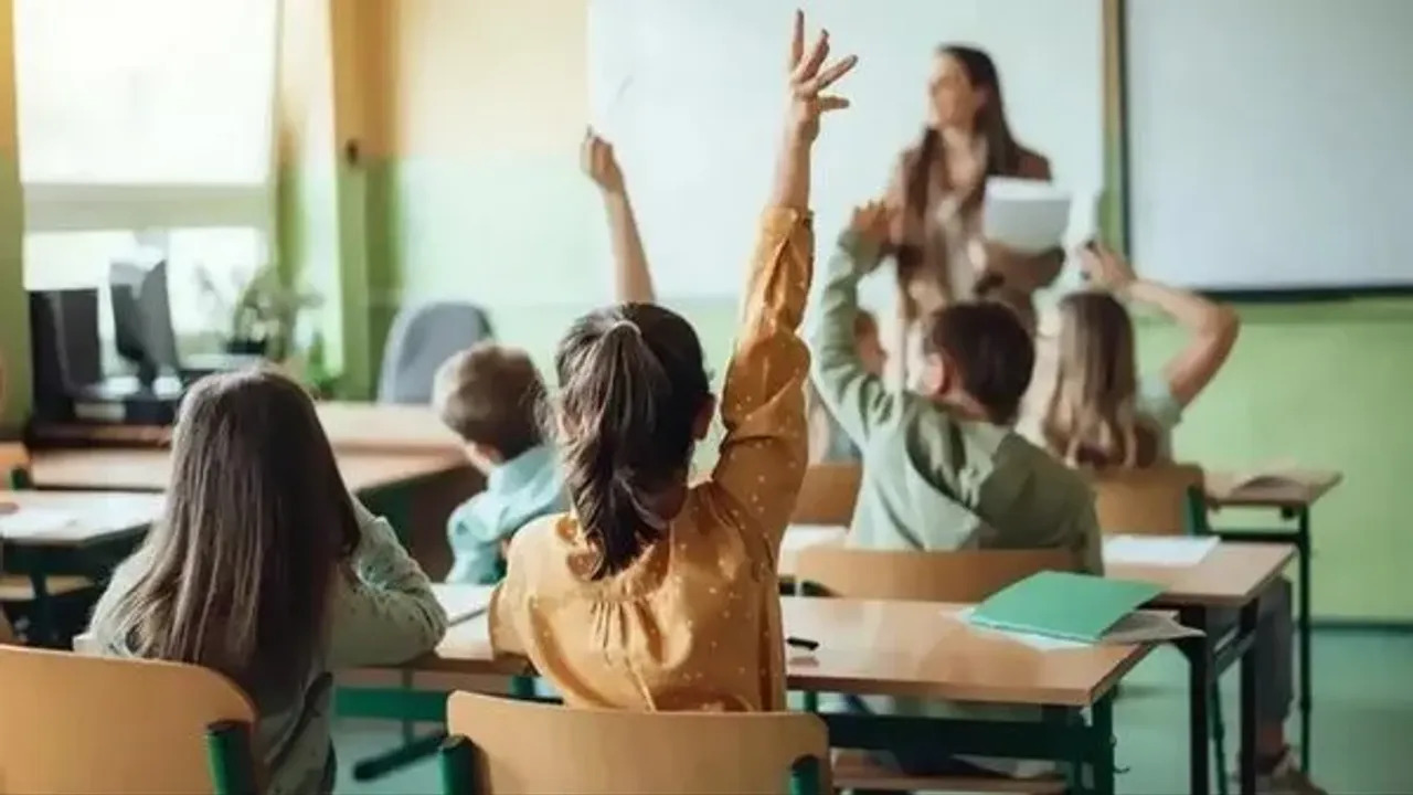 Milyonlarca Öğrenci 9 günlük ara tatilde