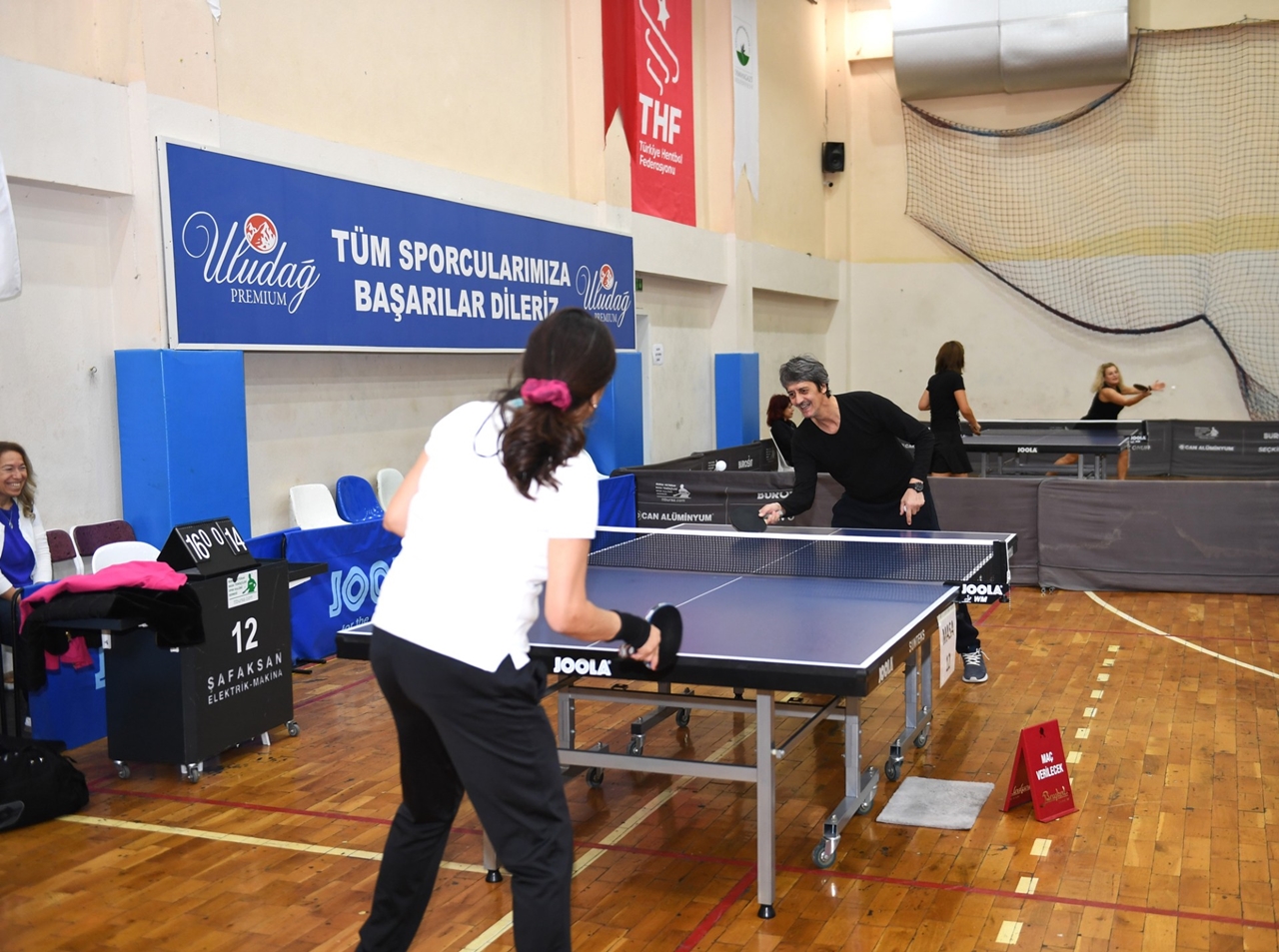 Bursa'da Uluslararası Masa Tenisi heyecanı