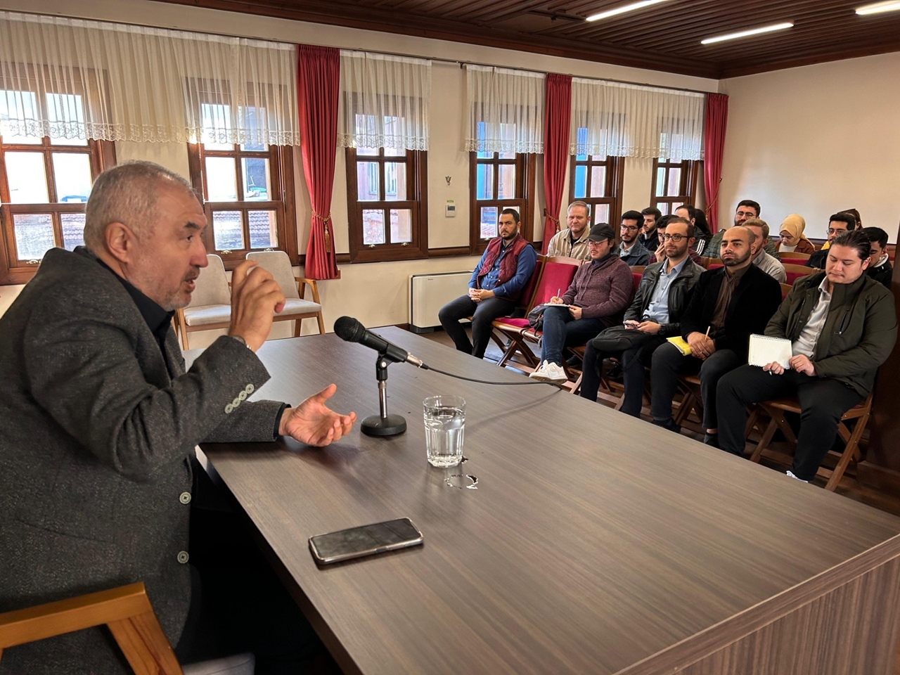 Akademik yazımın anahtarları: Yeni dönem başlıyor