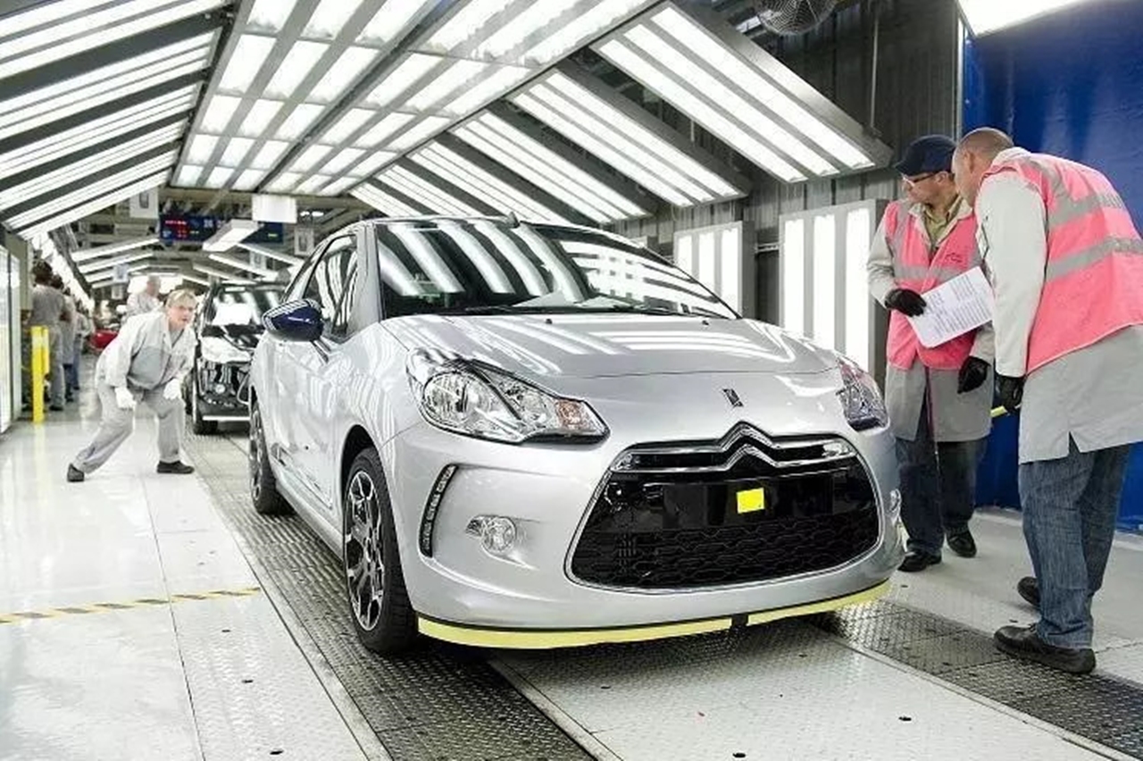 Stellantis'ten Takata hava yastığı uyarısı: Araçlar geri çağrıldı