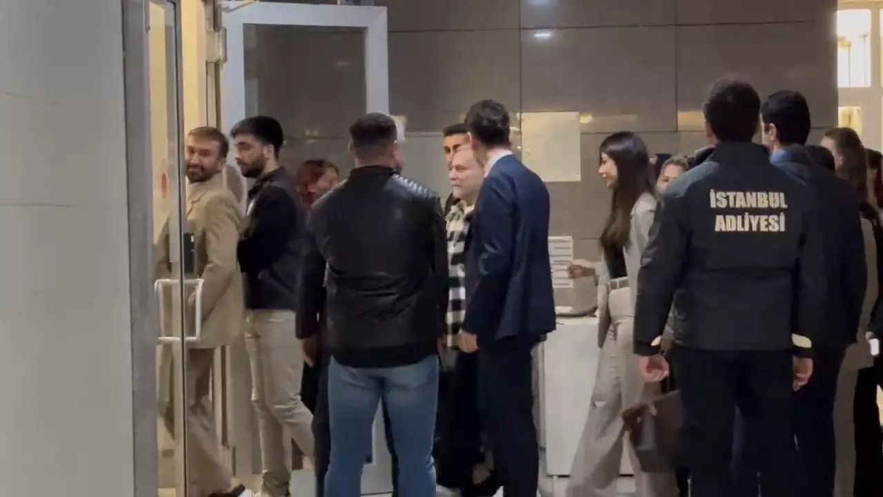 Yasadışı bahis çetesi çökertildi: Ünlü isimler gözaltında