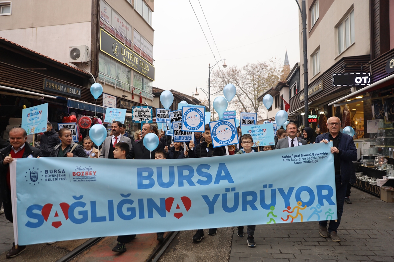Bursa’da Diyabet için el ele: Umut yürüyüşü ve mavi balonlar