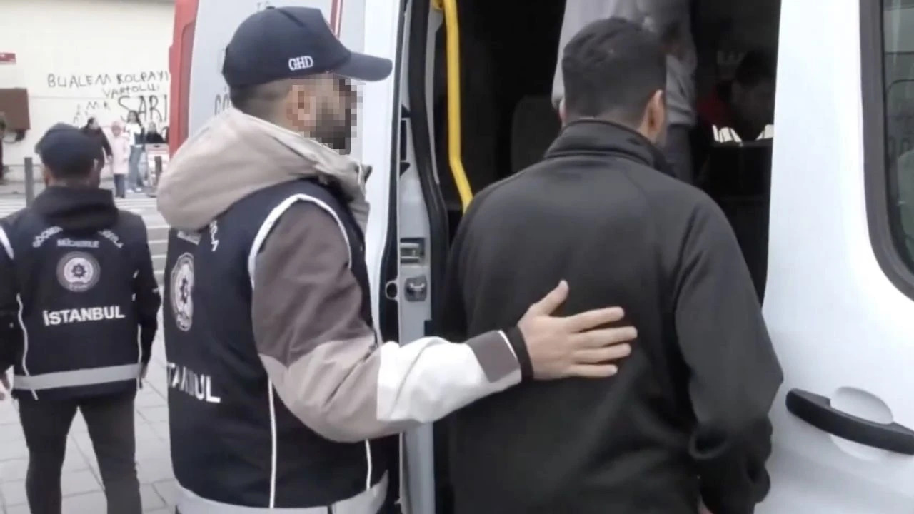 Esenyurt’ta Kalkan-29 operasyonu: 242 göçmen yakalandı