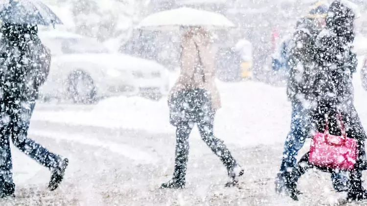 Türkiye'de Sağanak ve kar yağışı alarmı: 3 il için sarı kod