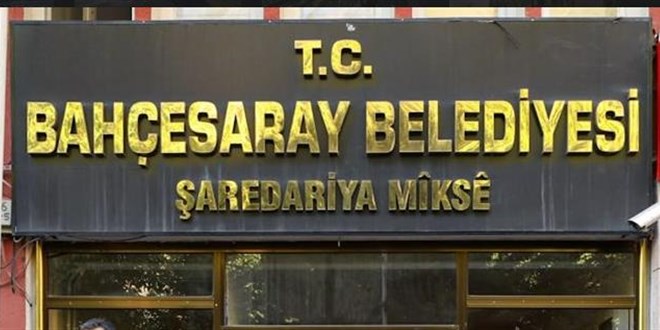 Van'da Siyasi gerginlik: Bahçesaray’a Kayyum, Şehre 10 günlük yasak