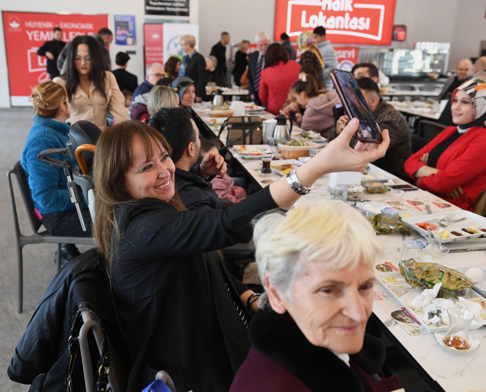 Engelsiz gelecek için farkındalık: Osmangazi'de 3 Aralık coşkusu