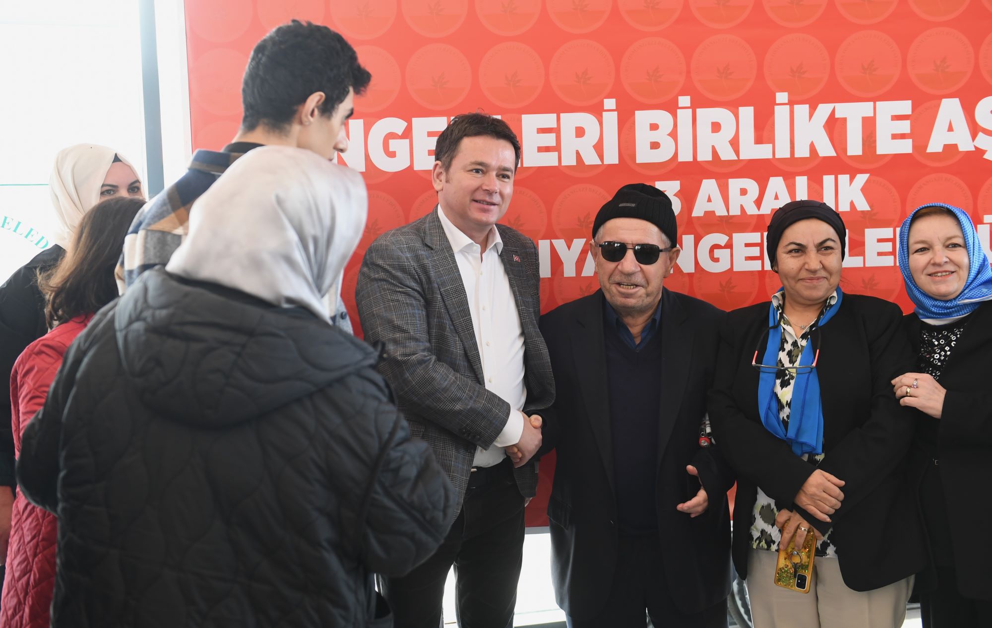 Engelsiz gelecek için farkındalık: Osmangazi'de 3 Aralık coşkusu