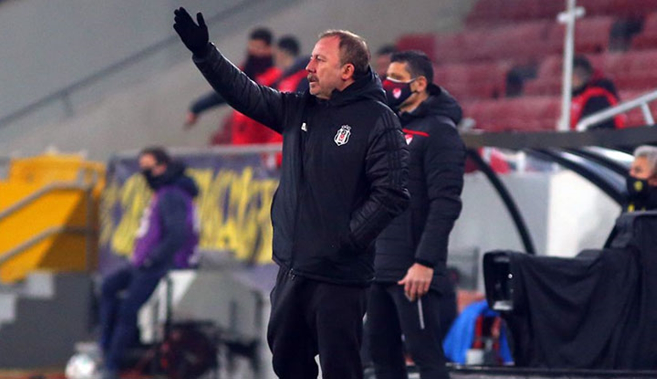 Sergen Yalçın İstanbul'a geldi: Transfer görüşmeleri başlıyor