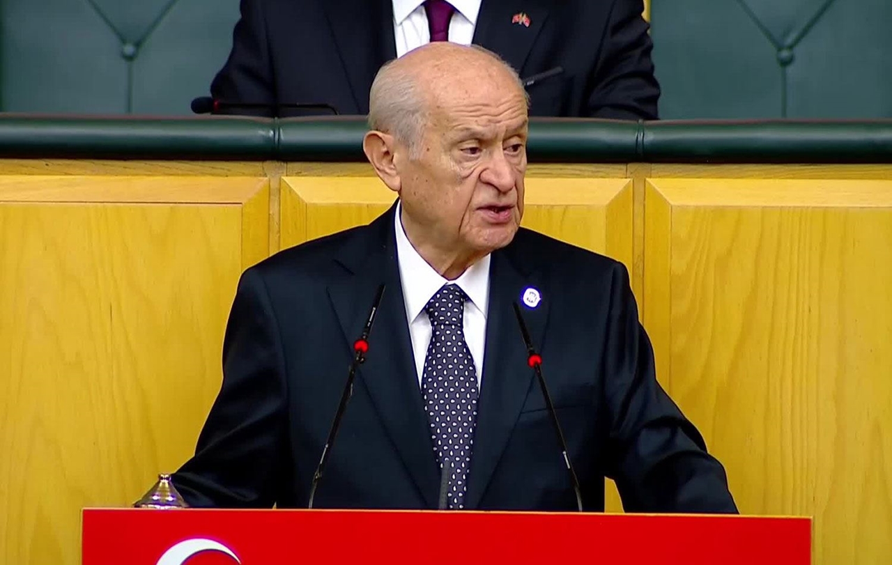 MHP lideri Devlet Bahçeli’den sert mesajlar