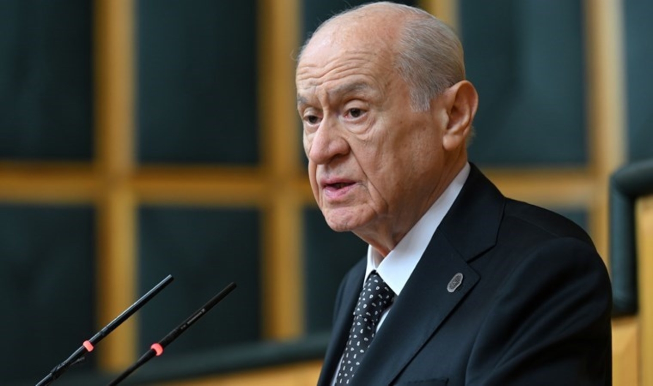 MHP lideri Devlet Bahçeli’den sert mesajlar