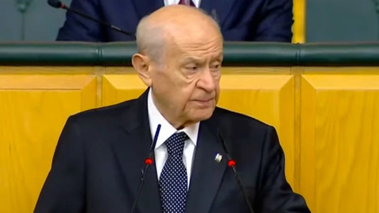 MHP lideri Devlet Bahçeli’den sert mesajlar