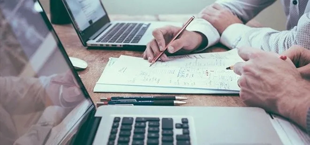 Kamu görevlilerinin gizli ek iş dünyası: Yasaklara rağmen çalışıyorlar