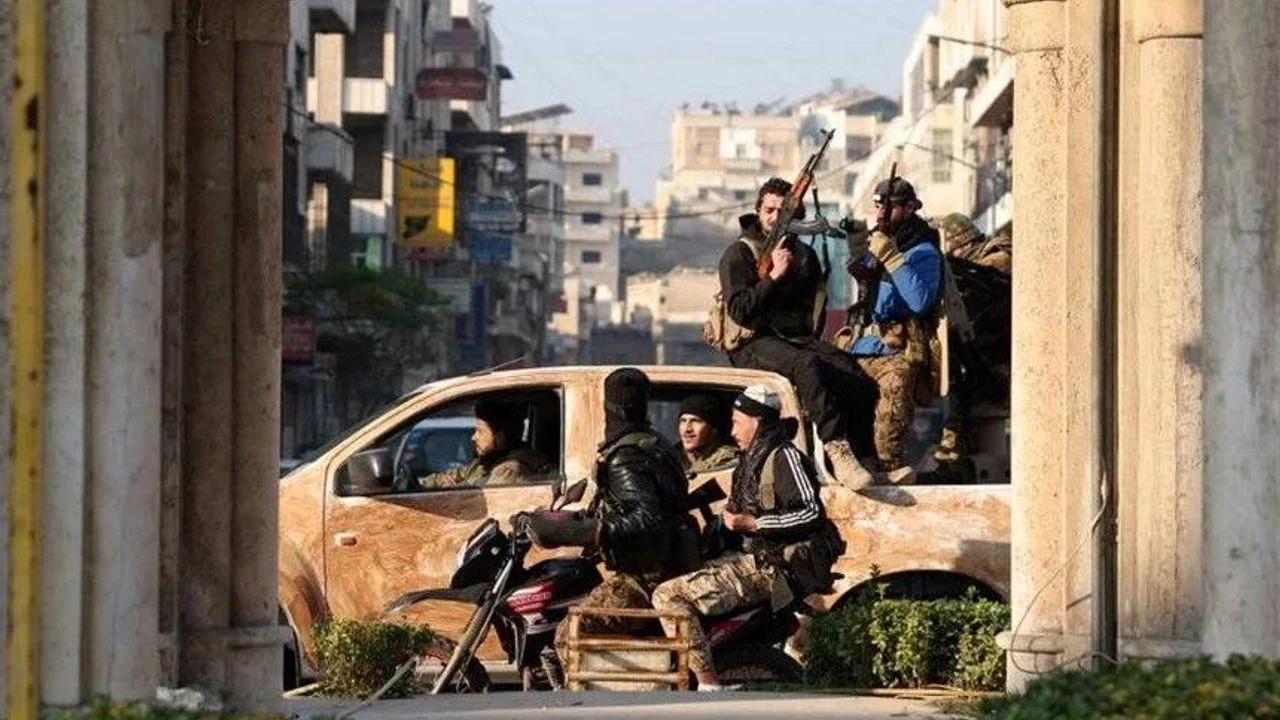 Şam'da Tarih yazıldı: 61 Yıllık baas rejimi çöktü, yeni dönem başladı