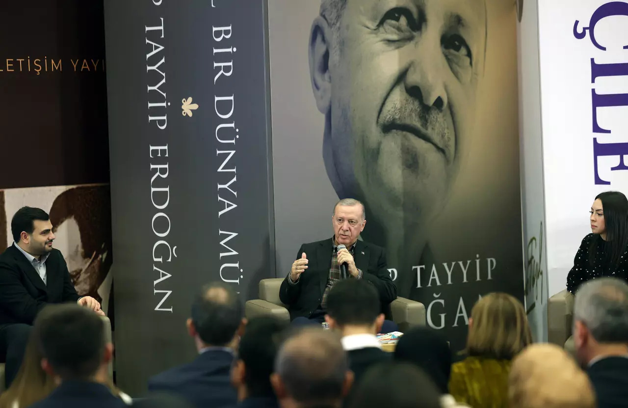 Erdoğan'dan Gençlere vizyon: Geleceği sizler inşa edeceksiniz