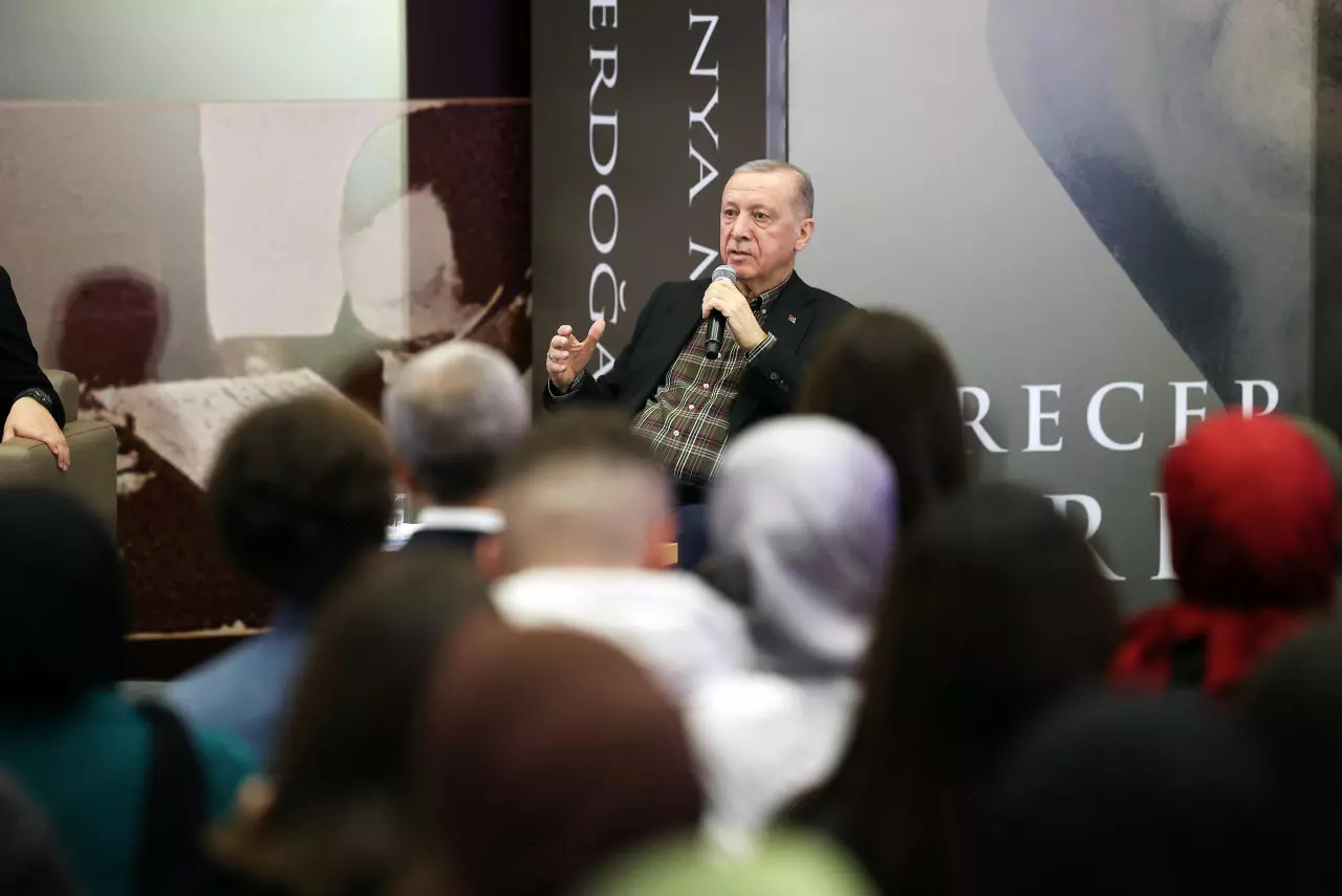 Erdoğan'dan Gençlere vizyon: Geleceği sizler inşa edeceksiniz