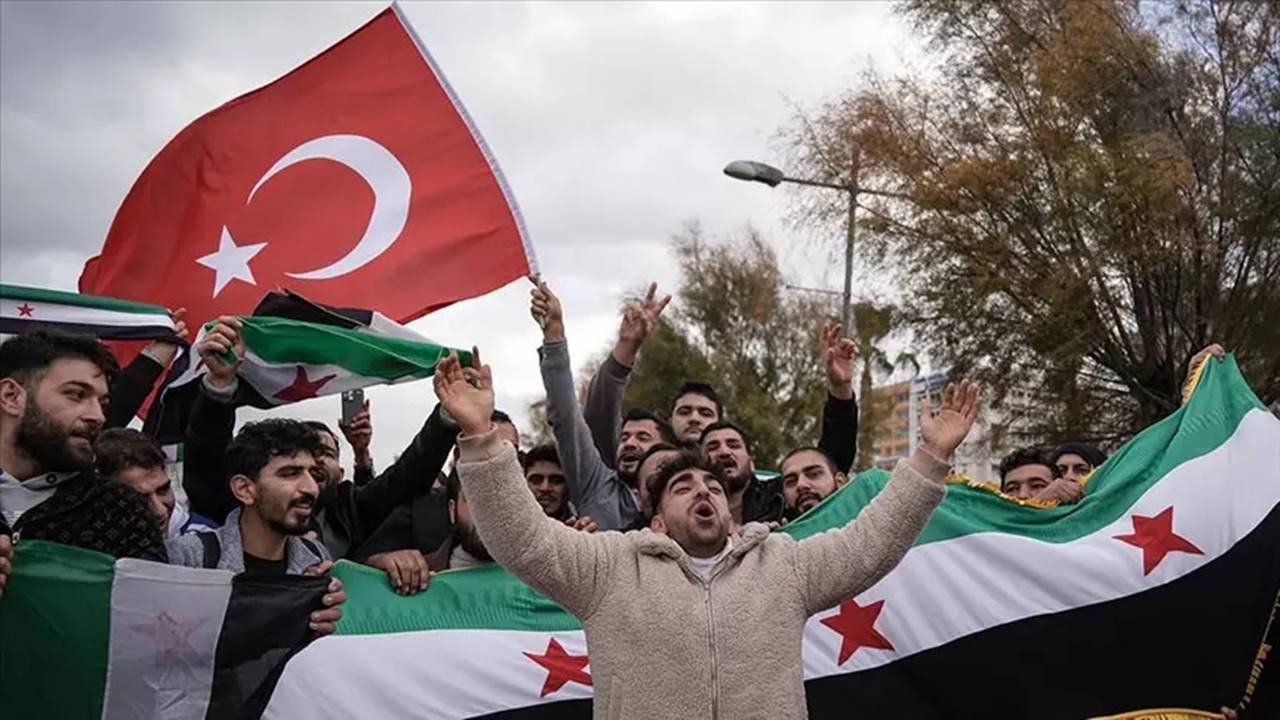 Akar’dan Kritik mesaj: Akdeniz'de yeni oyun planı