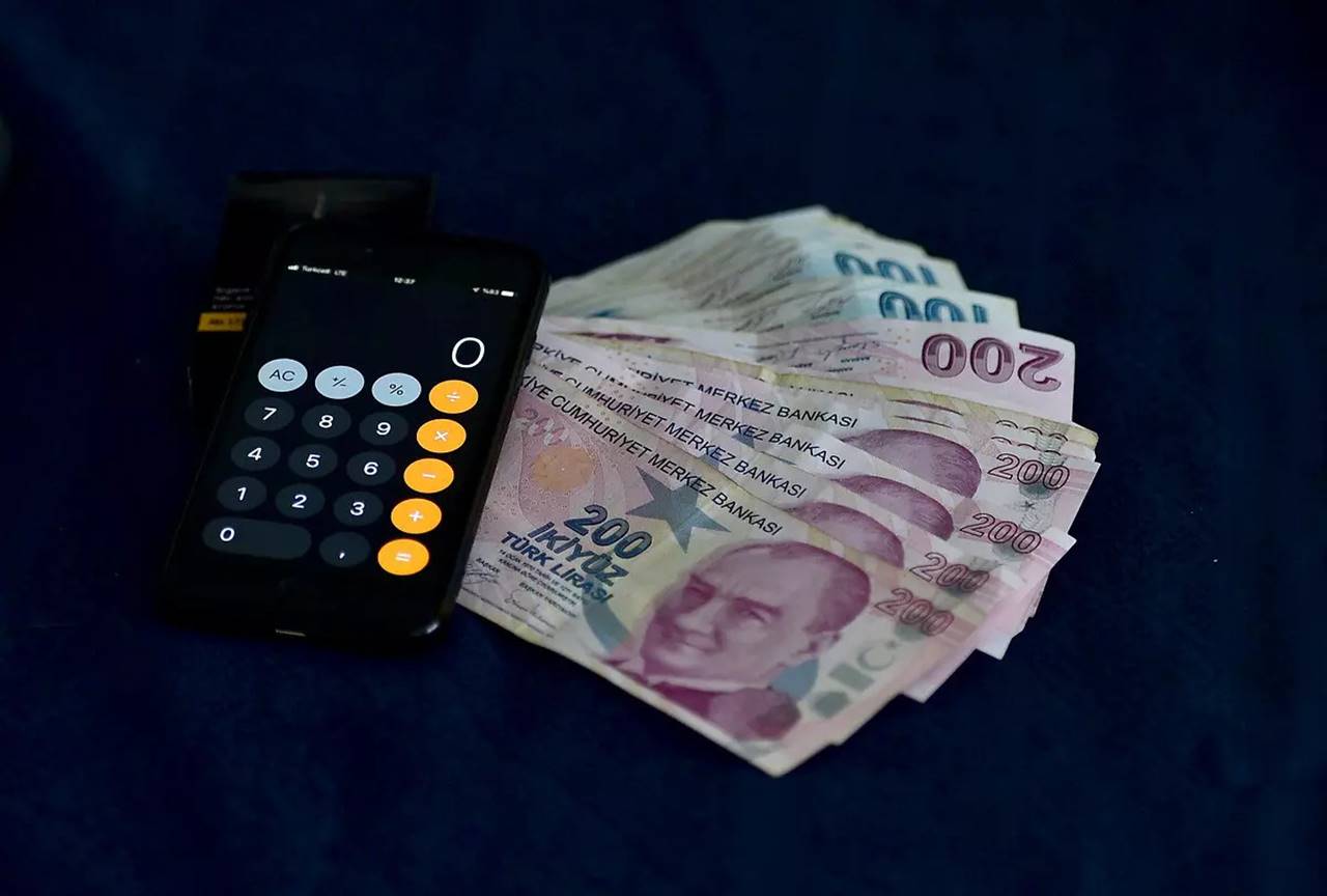 2025 Asgari ücret için kritik saat: Türk-iş rakamı açıklayacak