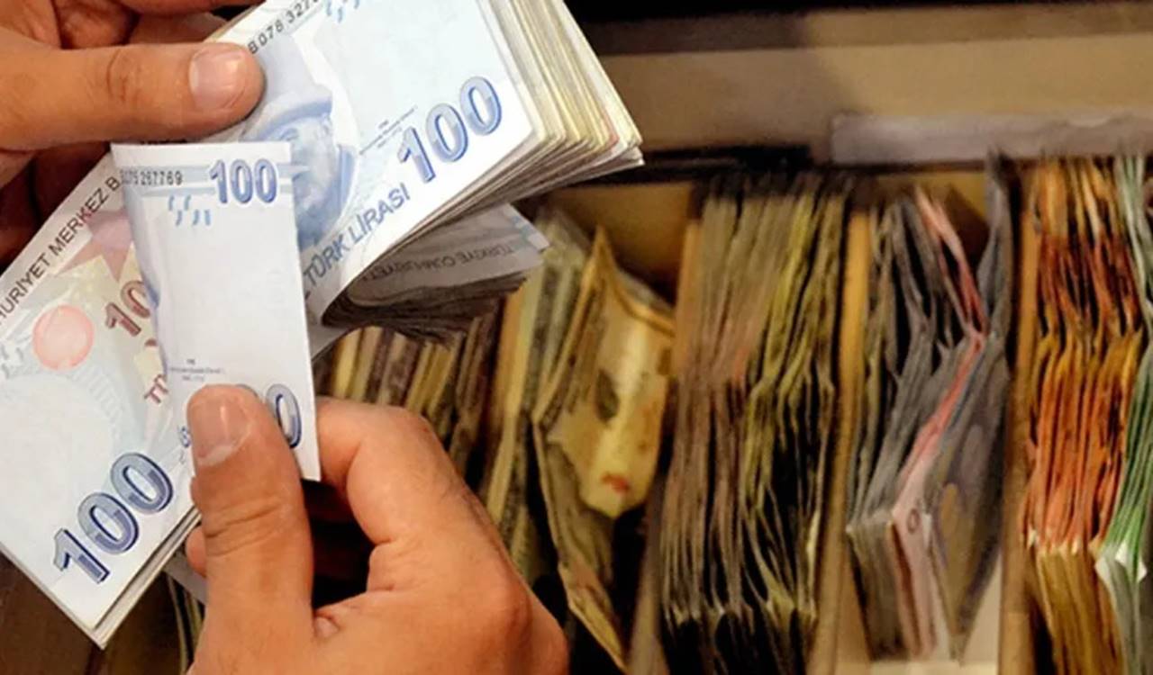 Asgari ücrette yüzde 74 artış talepleri ekonomiyi sarsıyor