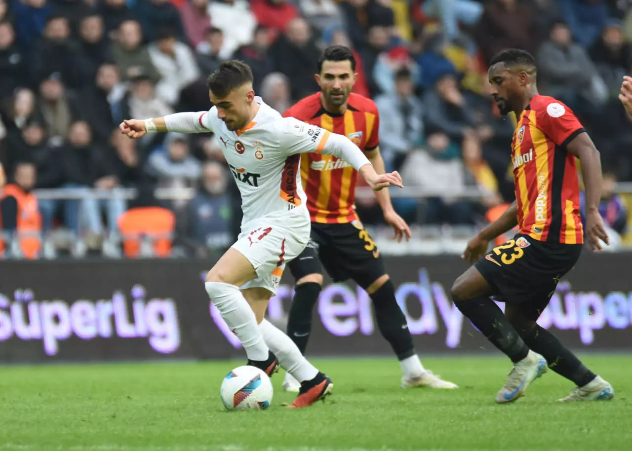 Galatasaray durdurulamıyor! Kayserispor’u farklı geçti
