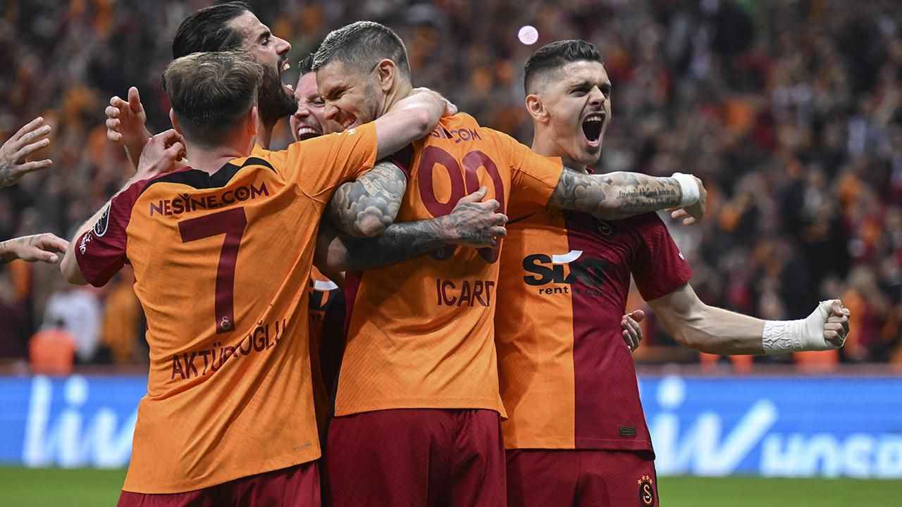 Galatasaray 2024'ü fırtına gibi geçirdi: Tek yenilgiyle zirvede