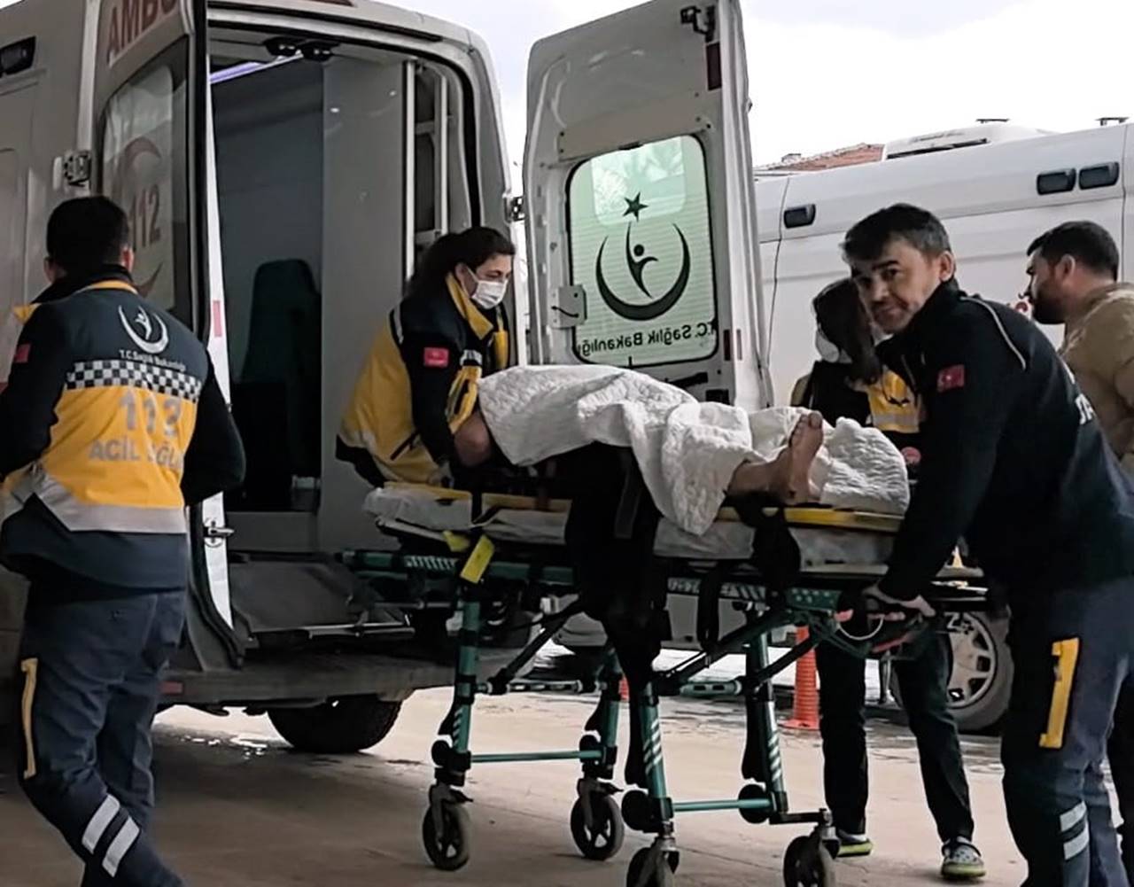 İnegöl'de Elektrik akımına kapılan işçi ağır yaralandı