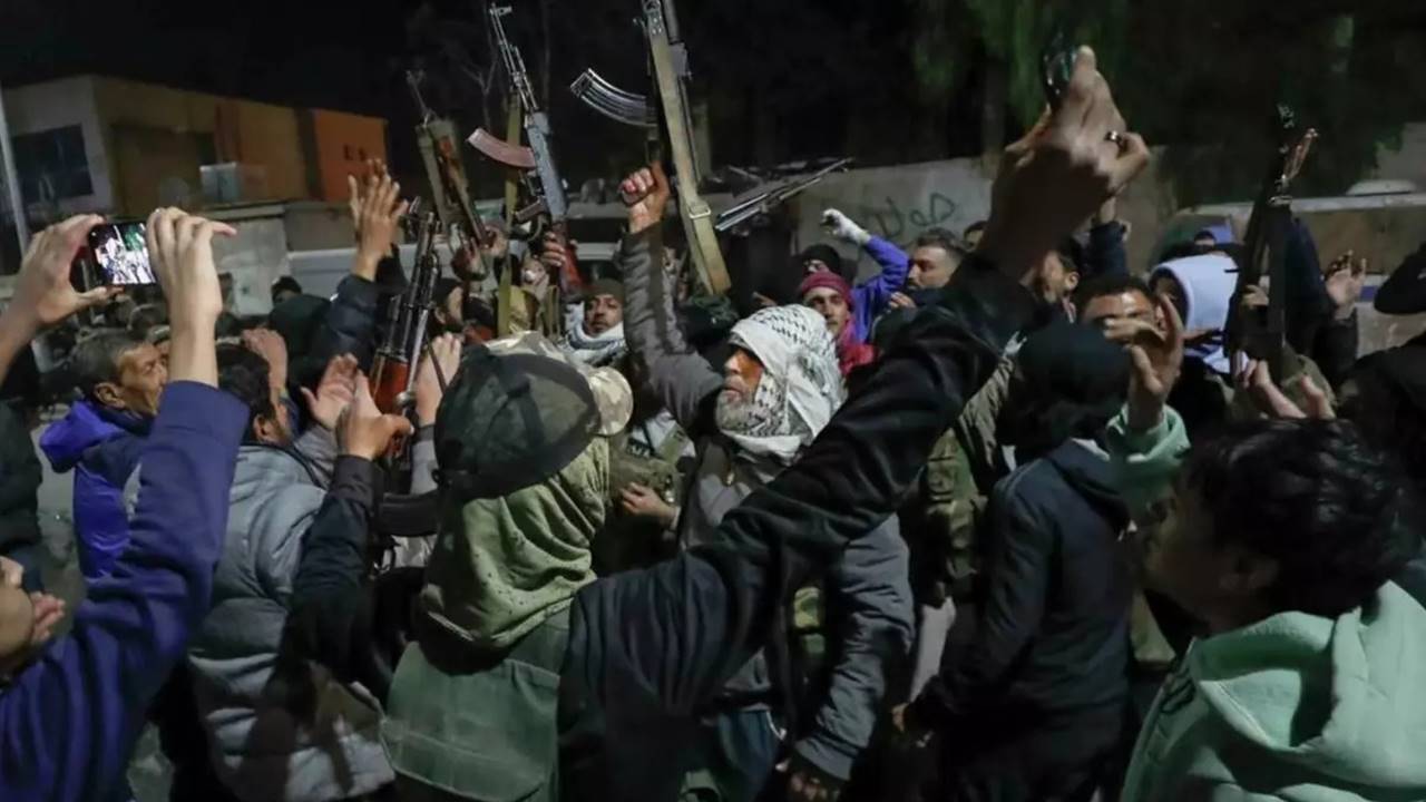 Suriye'de Ayaklanma: Kanlı pusu ve İran'ın tehdidi