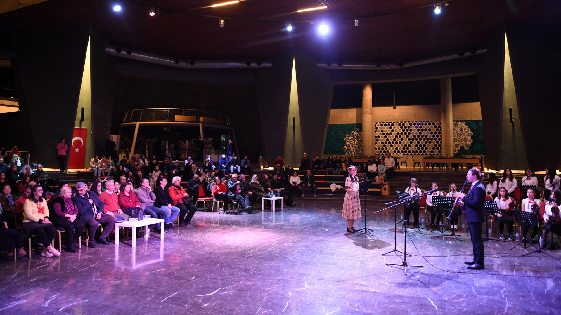 Gençlerin müzikal zaferi: Yeni yıla muhteşem konserle merhaba