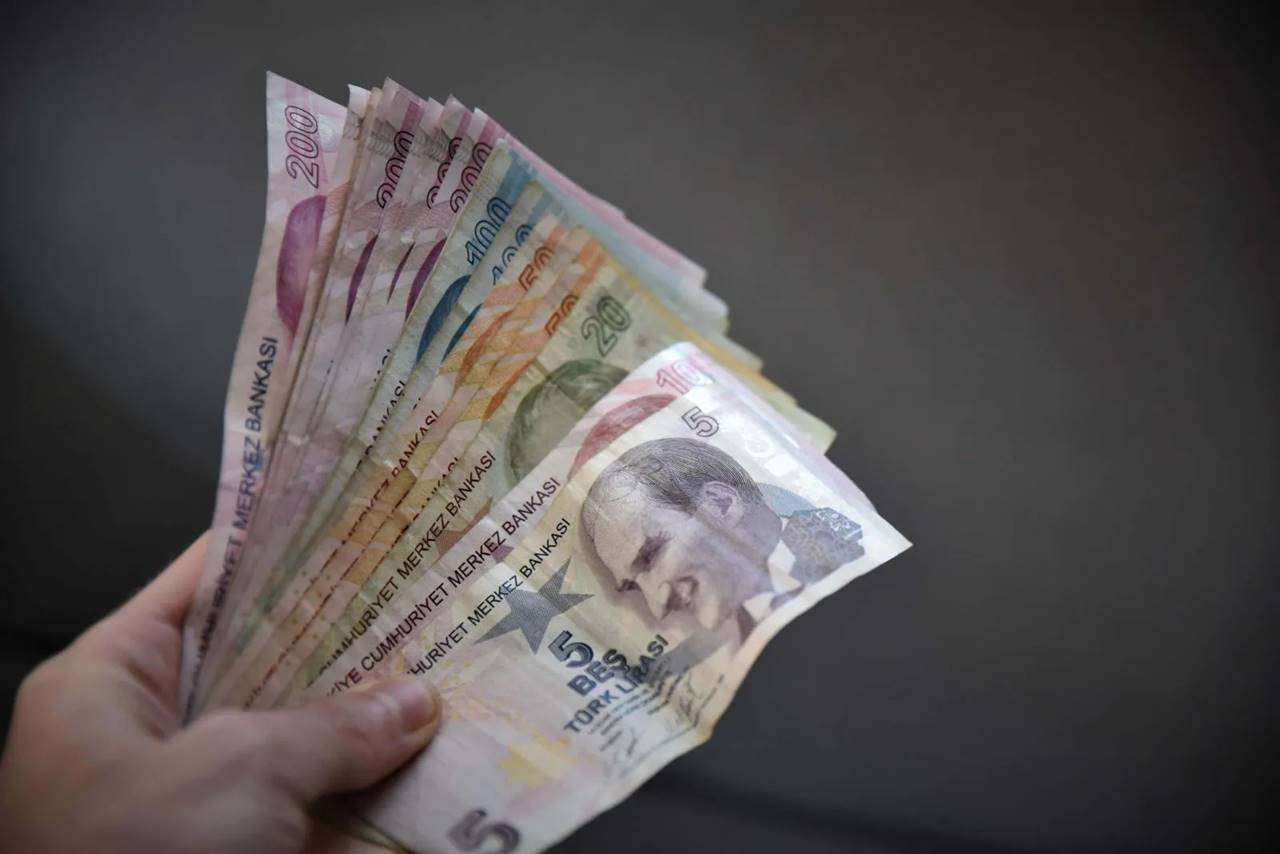 2025 Maaş zammı: Memur ve emekli maaşlarında rekor artış