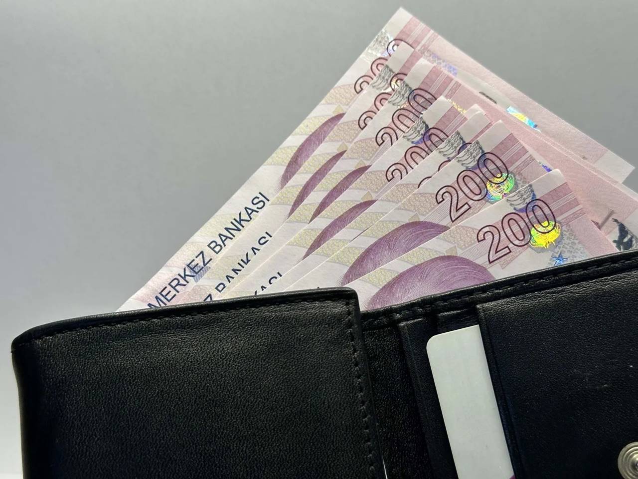 2025 Maaş zammı: Memur ve emekli maaşlarında rekor artış