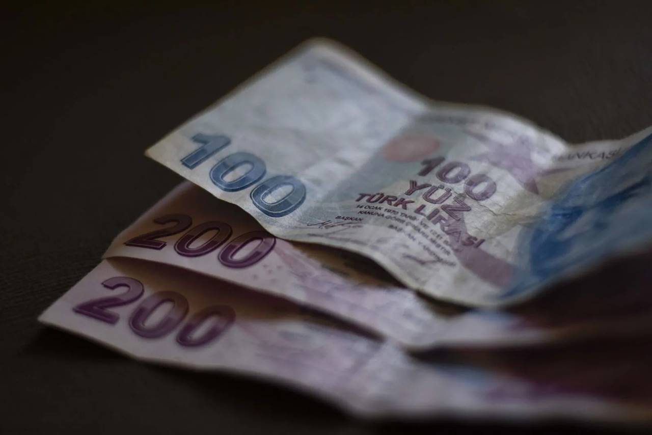 2025 Maaş zammı: Memur ve emekli maaşlarında rekor artış