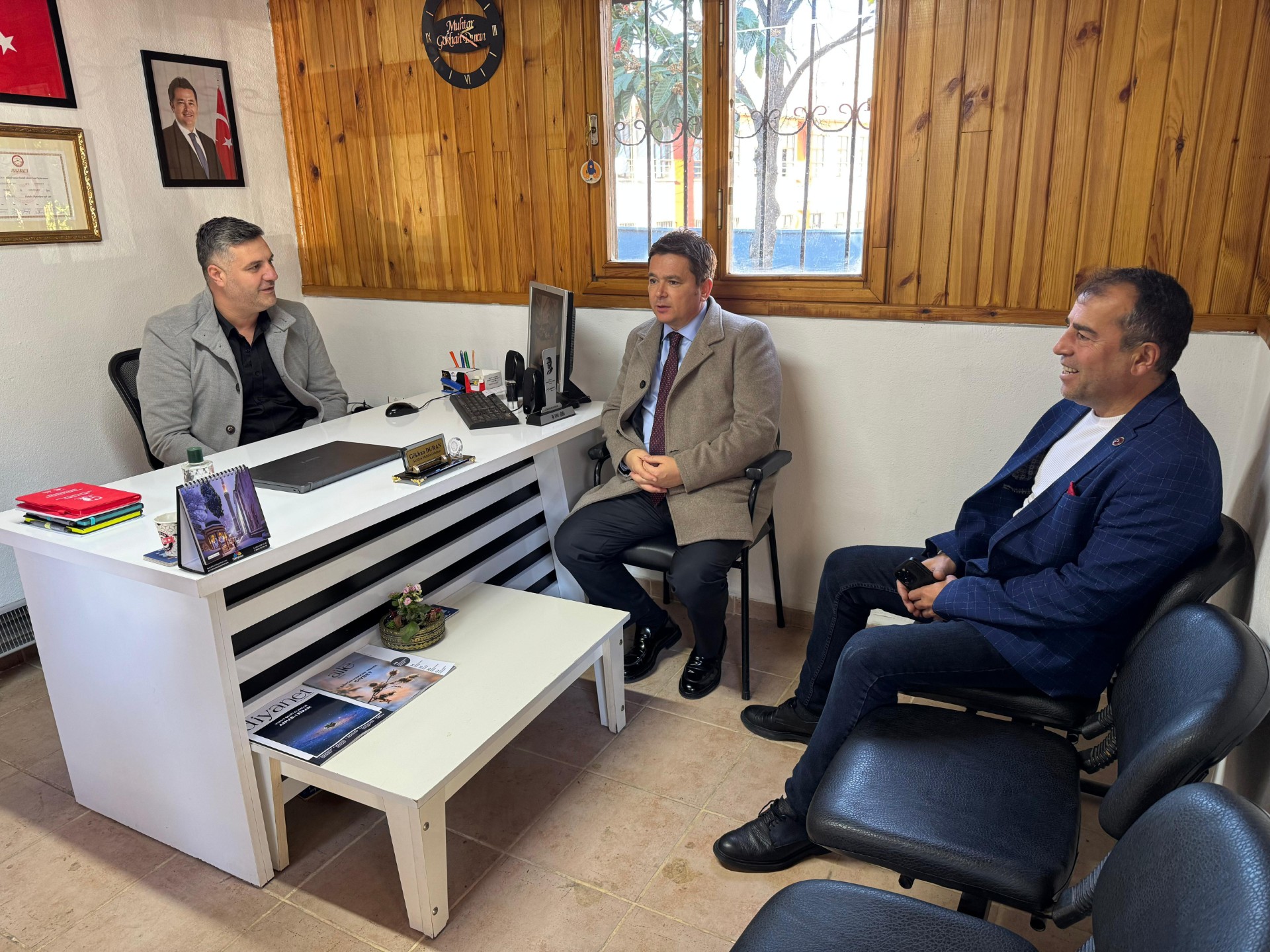 Başkan Aydın mahalle mahalle Osmangazi'yi yeniden şekillendiriyor