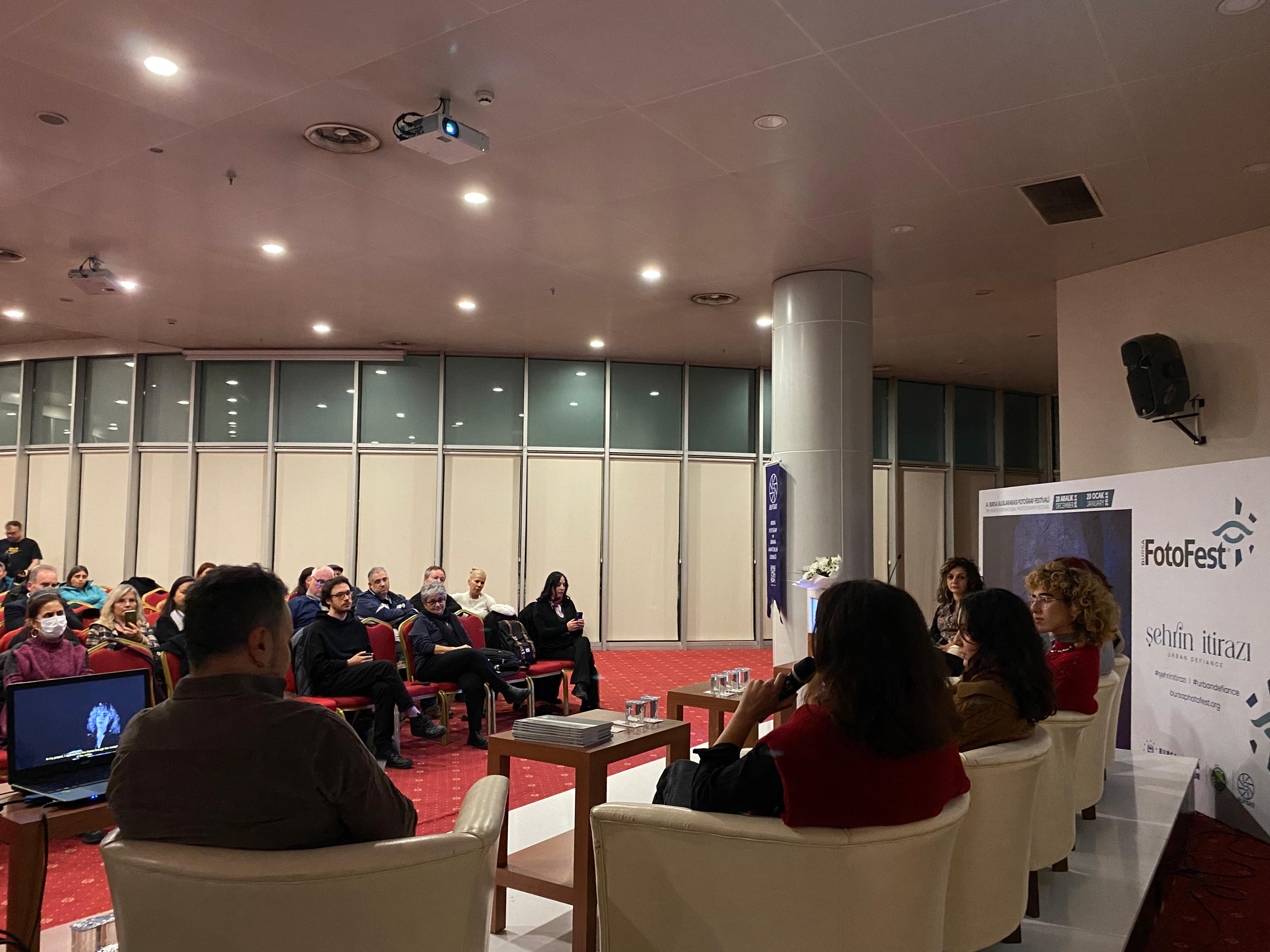 Bursa fotoğraf festivali: Şehrin itirazı sanatı buluşturuyor