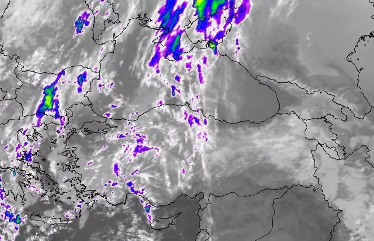 Karla gelen soğuk hava ve tehlikeli hava koşulları Türkiye'yi vuruyor