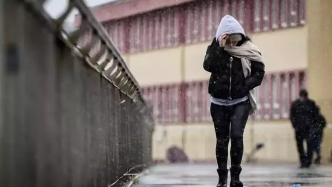 Karla gelen soğuk hava ve tehlikeli hava koşulları Türkiye'yi vuruyor