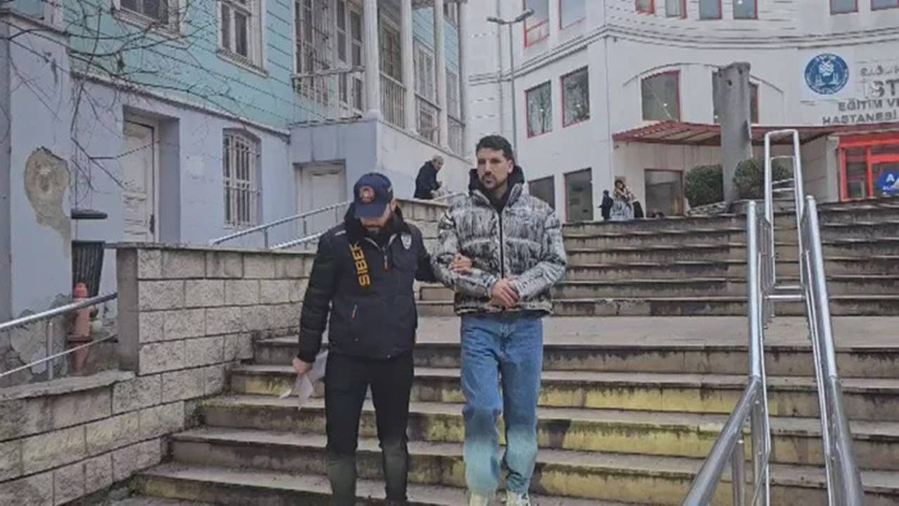 Kerimcan Durmaz suçlamaları reddetti: Sahne için vardım