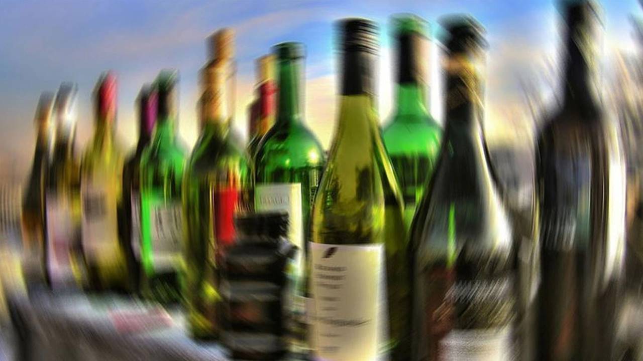 İstanbul'da Sahte içki faciası: 19 ölü, 63 işletme kapatıldı