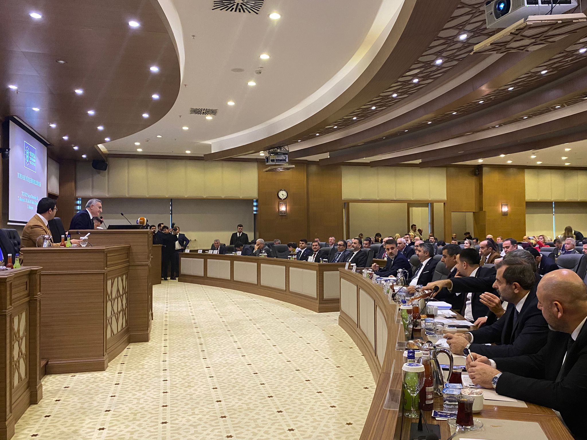 Bursa Meclisi'nde Nilüfer tartışması alevlendi