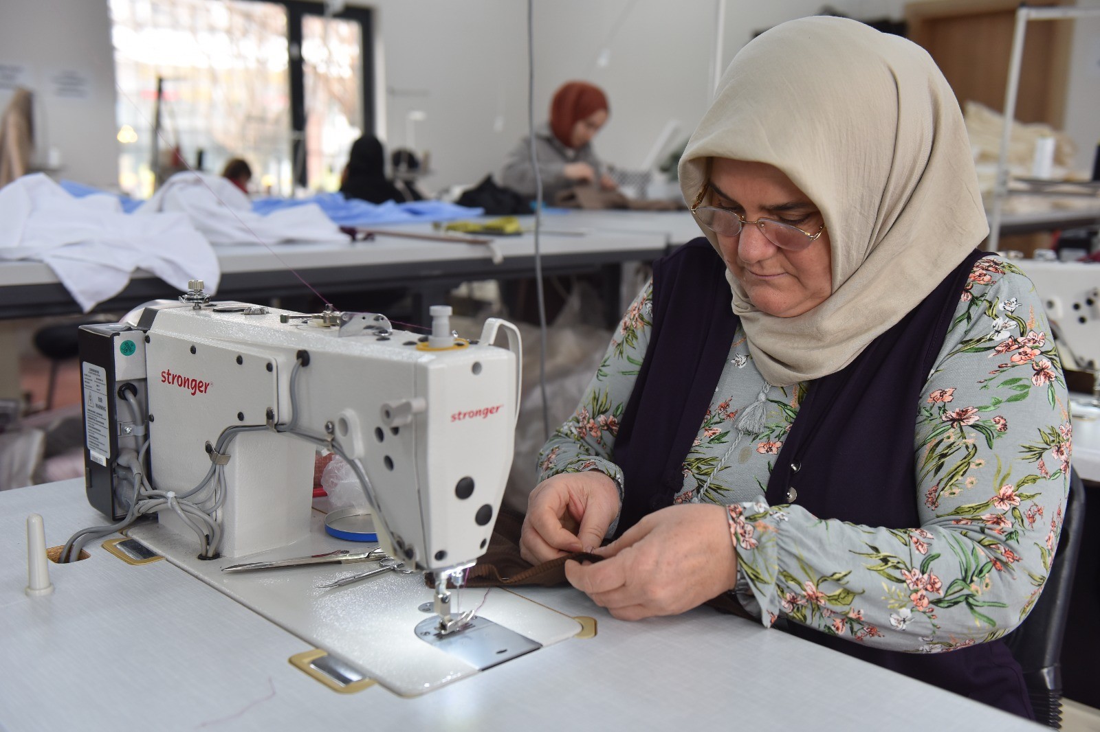 Kadınlar üretiyor, Yıldırım kazanıyor