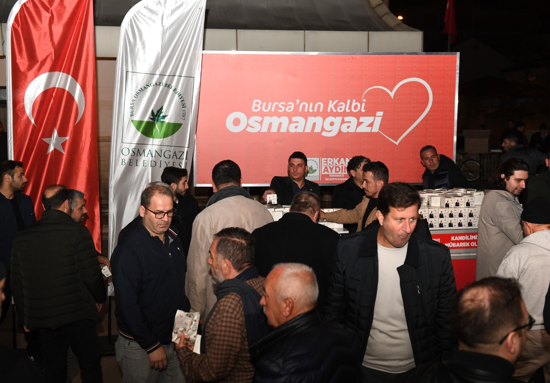 Osmangazi'den Miraç Kandil'ine özel simit dağıtımı