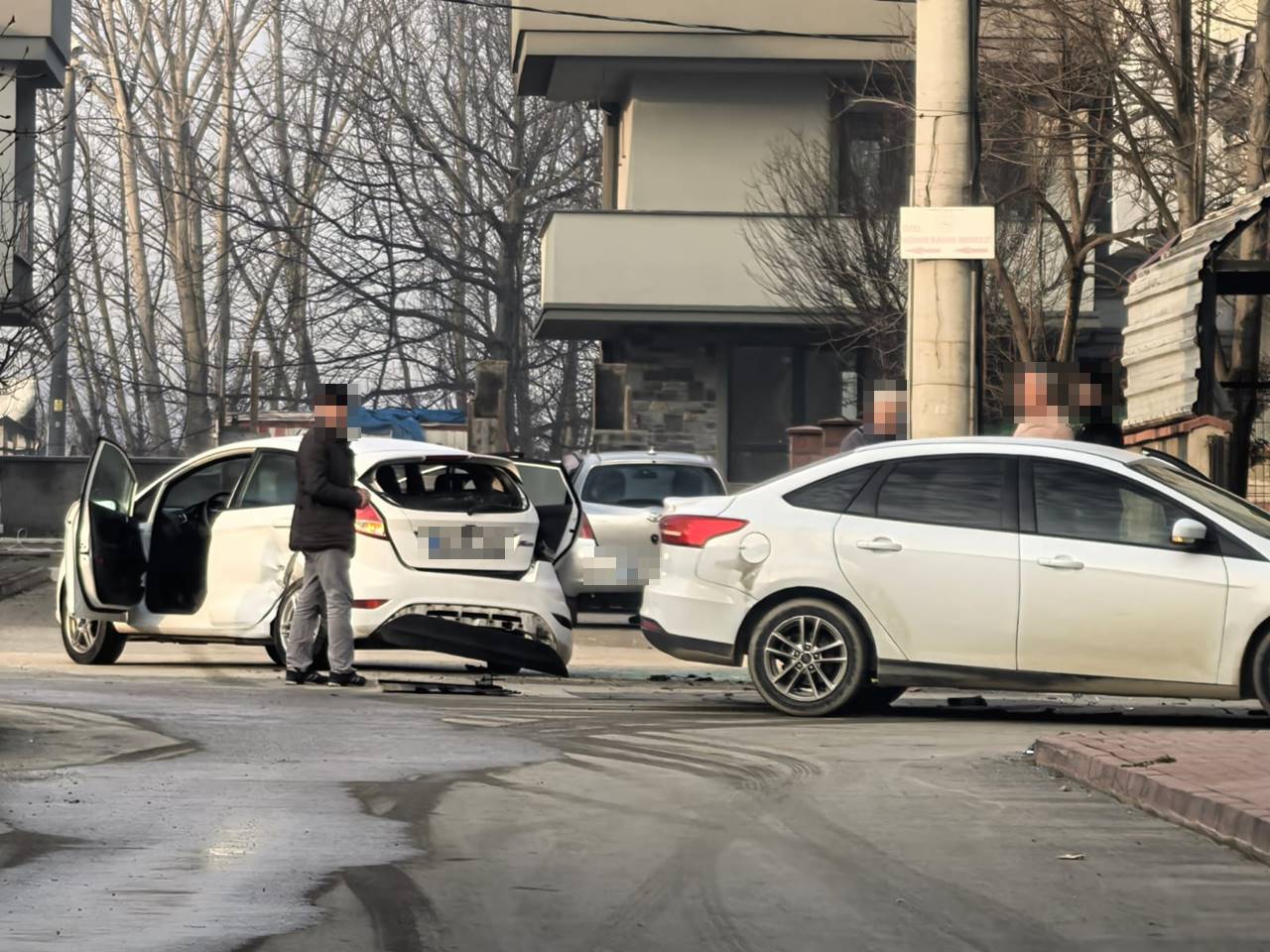 Sabah saatlerinde İnegöl'de Feci kaza