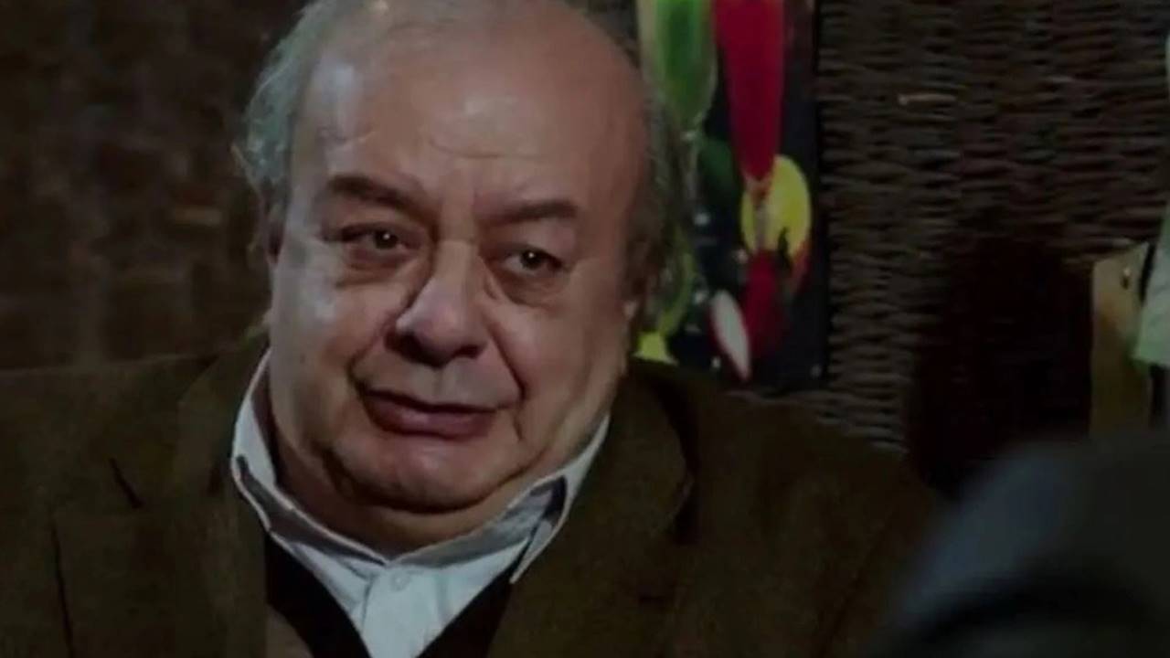 Sahnelerin ve seslerin ustası: Sezai Altekin'e veda