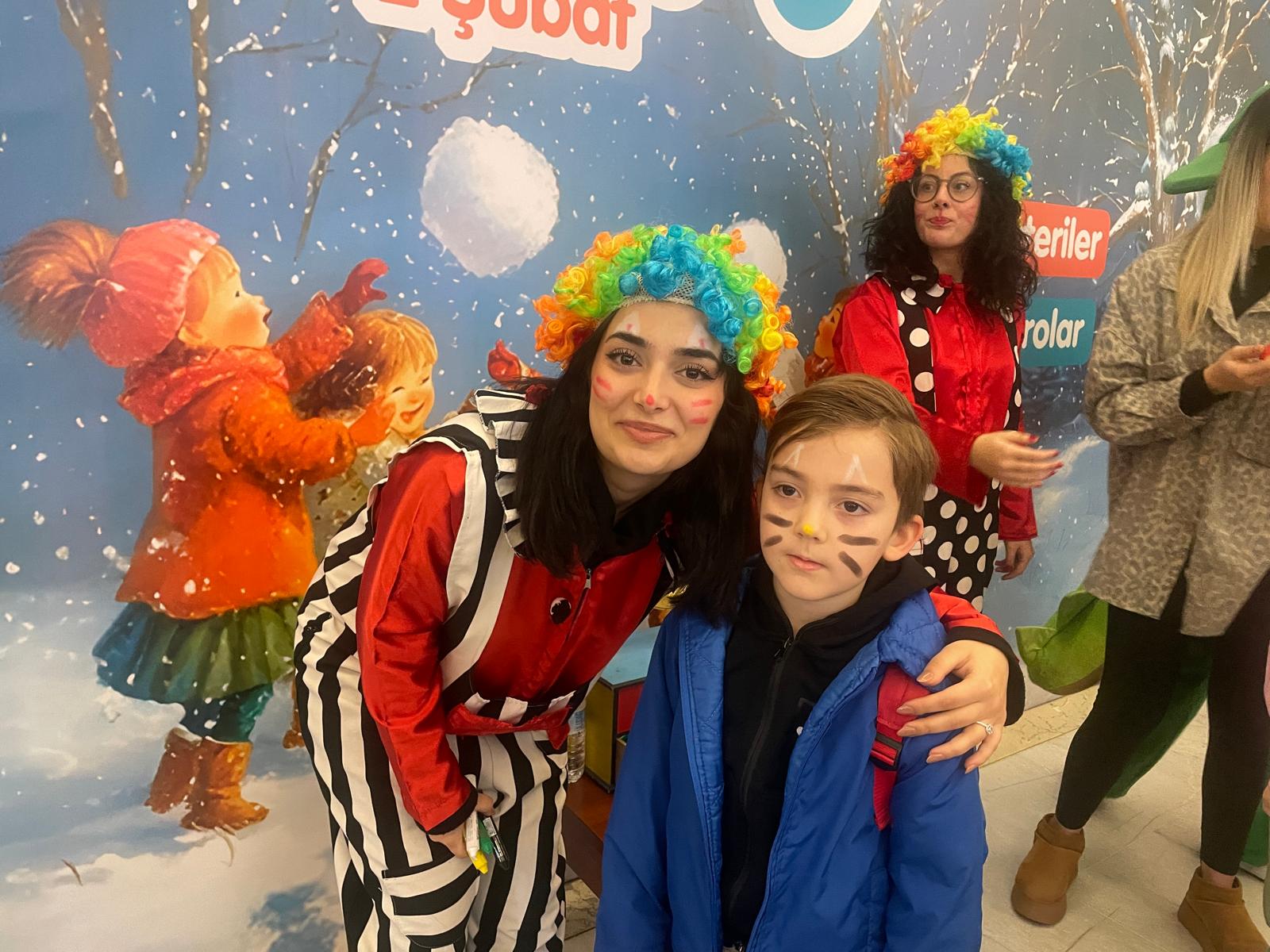 Bursa'da Yarıyıl şenliği coşkusu: Çocuklar için eğlence dolu tatil