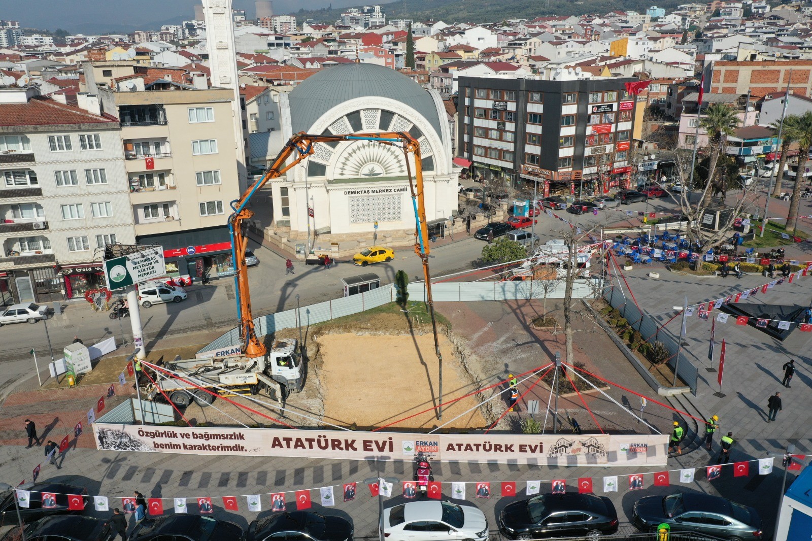 Bursa, Atatürk’ün mirasını yaşatacak: Atatürk Evi'nin temeli atıldı